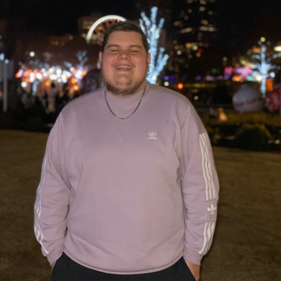 Meet your Posher, Killian - Picture 2 of 2